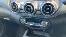 Nissan Juke 1.0 DiG-T 114 N-Connecta 5dr Petrol Hatchback